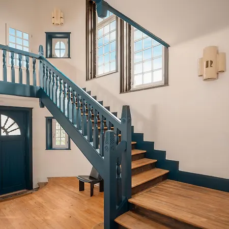 Maison Resaurie - מלון *