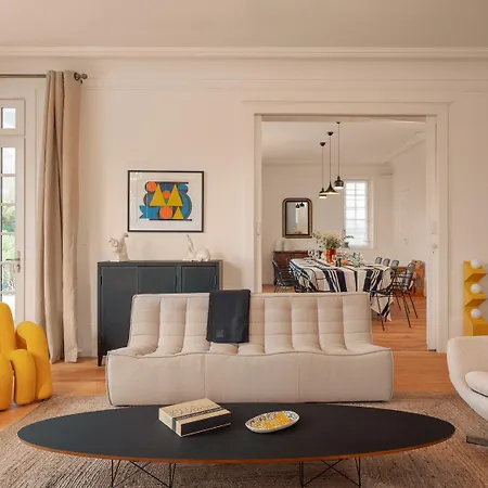 Maison Resaurie - מלון ביאריץ