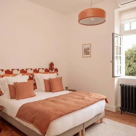 מלון Maison Resaurie - *