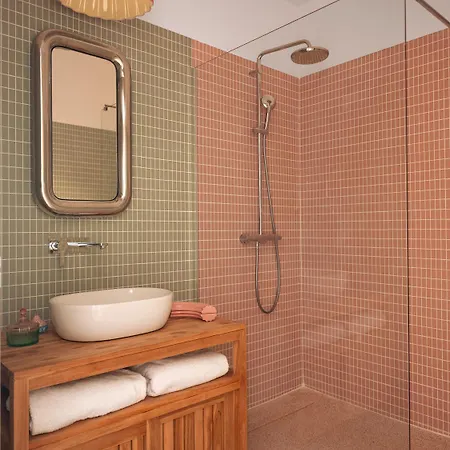 Maison Resaurie - מלון ביאריץ