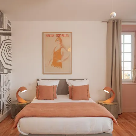 מלון Maison Resaurie - *