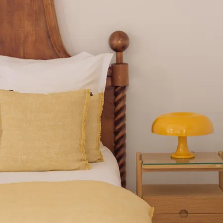 מלון Maison Resaurie - *