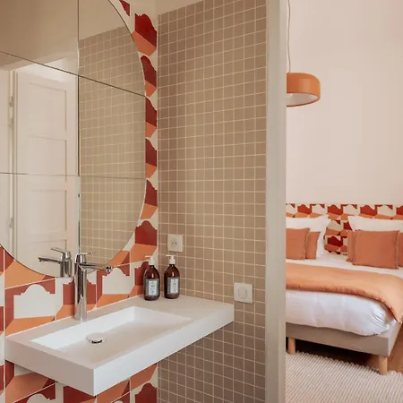 Maison Resaurie - מלון *